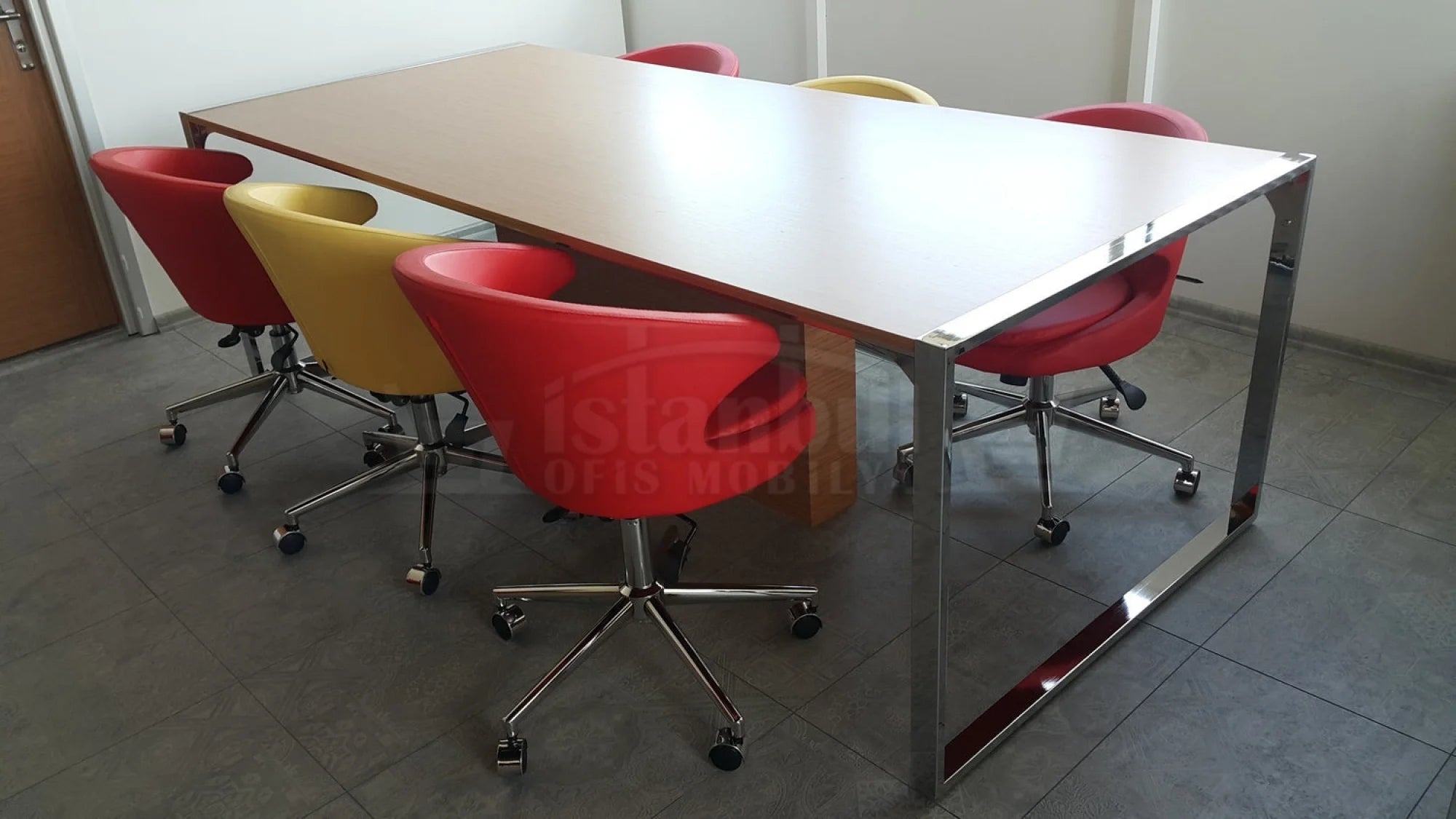Apple 6lı Çoklu Çalışma Masası Workstation ISTANBUL