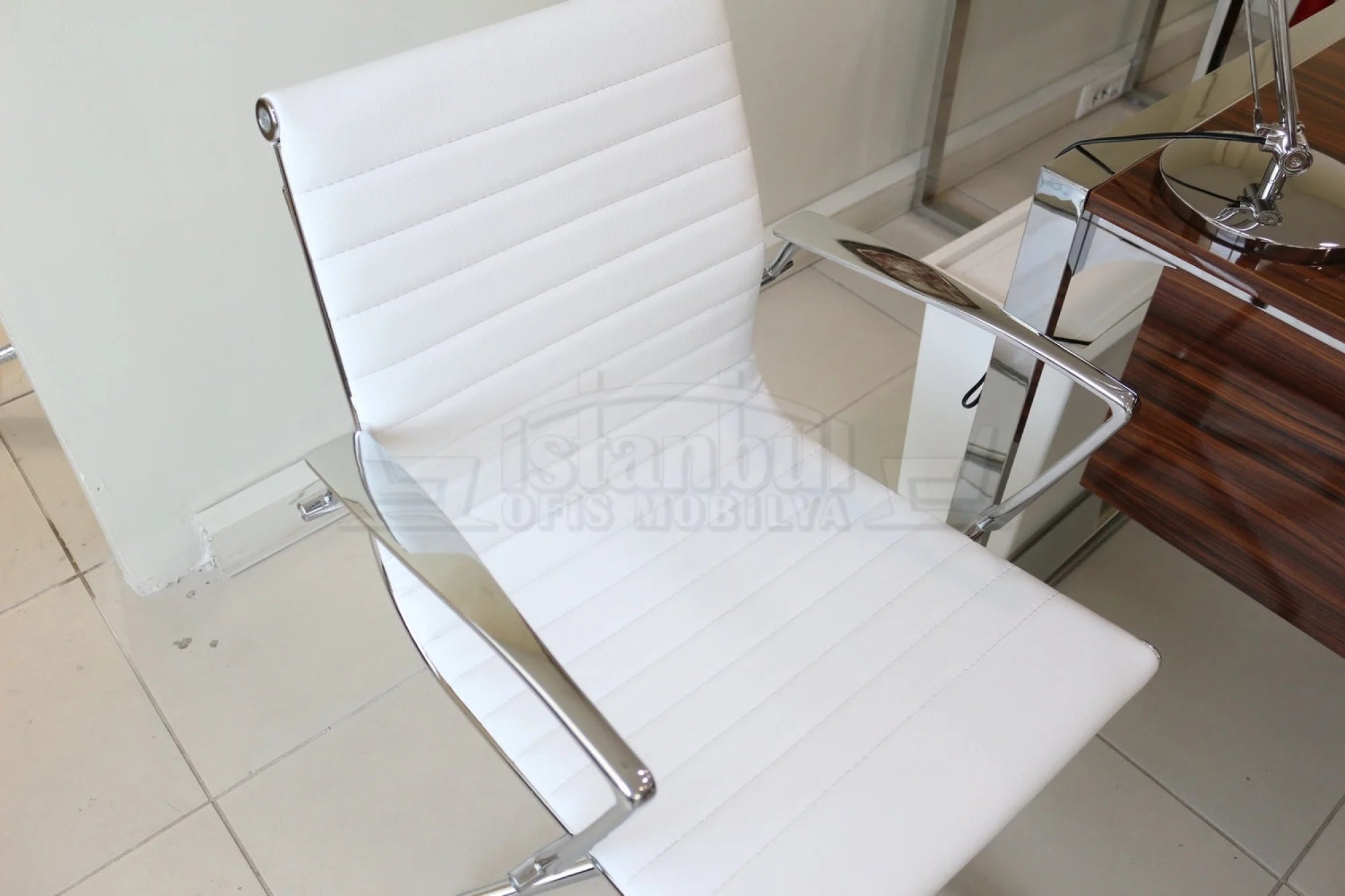 Ayle Misafir Koltuğu Yıldız Ayak ISTANBUL-TCB
