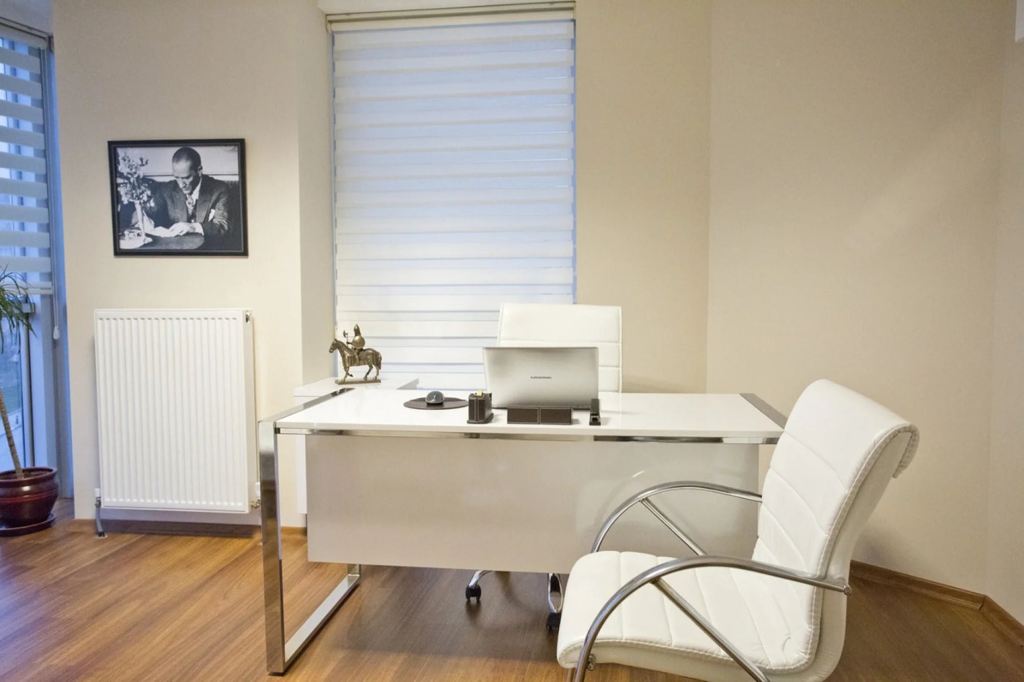 Beyaz Ofis Mobilya Takımları Ulaş Bey İstanbul İstanbul Ofis Mobilya