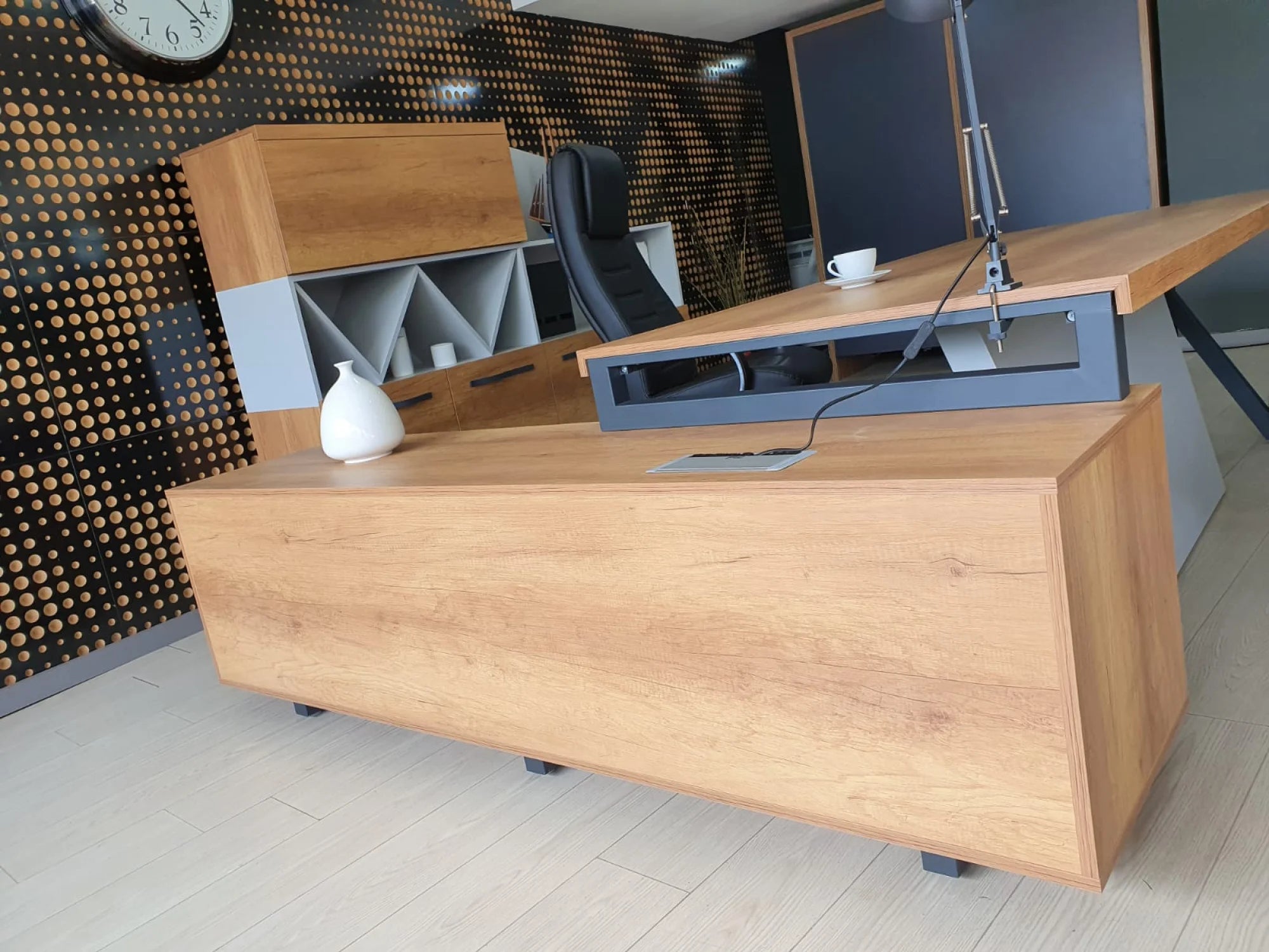 Makam Takımı İstanbul Ofis Çamlıca W ISTANBUL