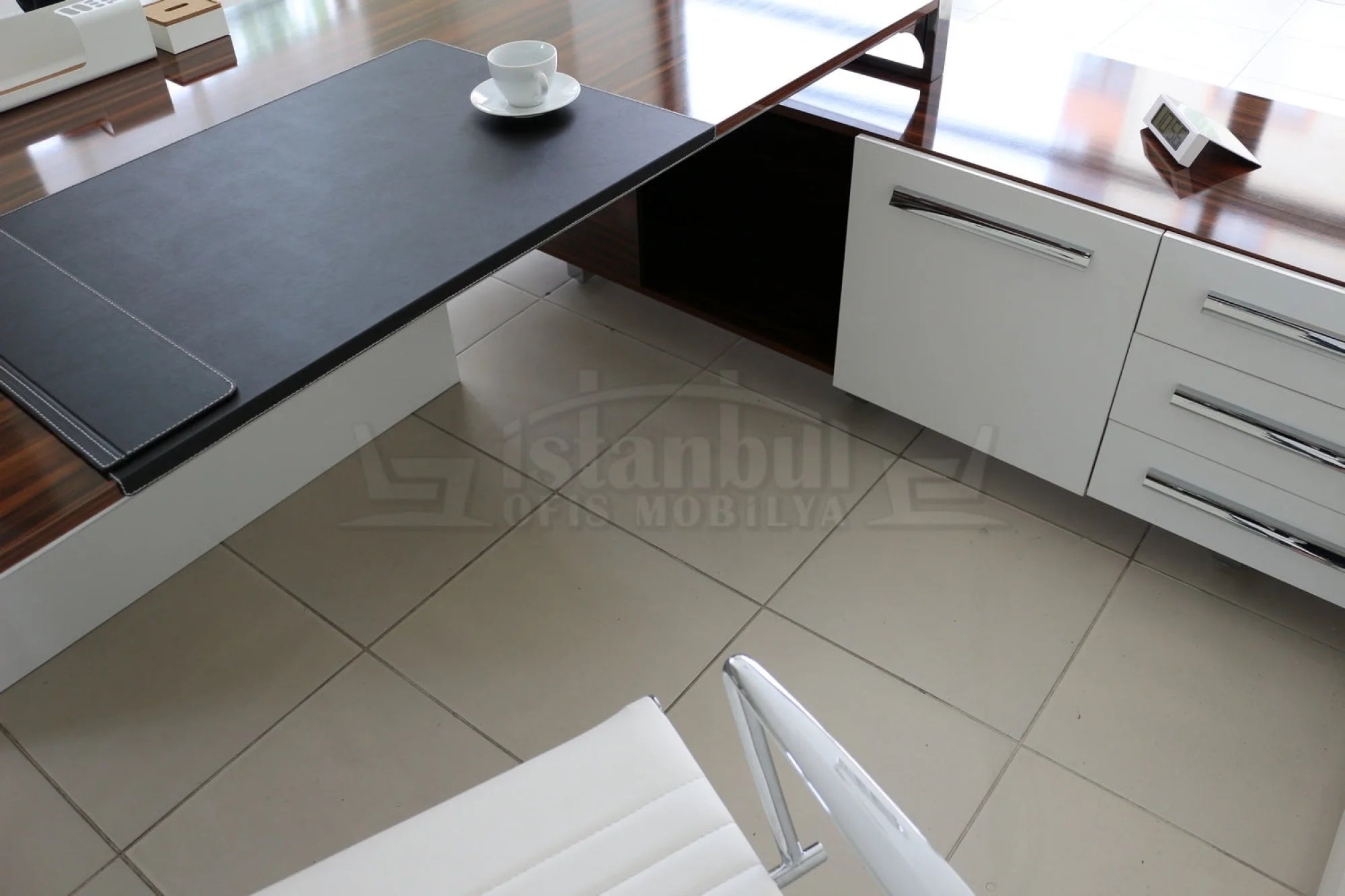 Porshland Ofis Makam Masası Etejerli 220x100 ISTANBUL-TSI