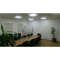 Long Table Salle De Réunion Ère Électronique