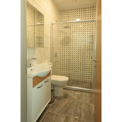 Hall De Connexion Et M. Ibrahim Complete Building Kartal