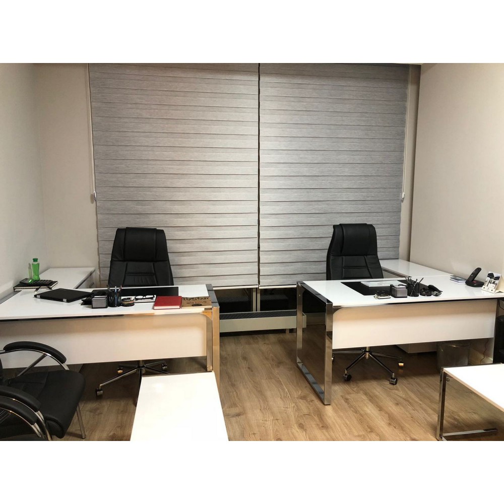 Triple Seater Bureau Plat Mobilier M. Bucarest
