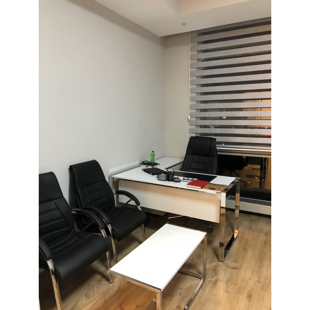 Triple Seater Bureau Plat Mobilier M. Bucarest