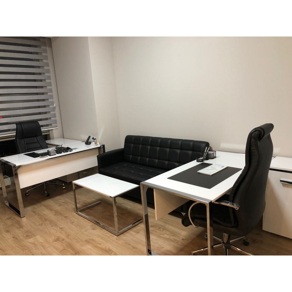 Triple Seater Bureau Plat Mobilier M. Bucarest