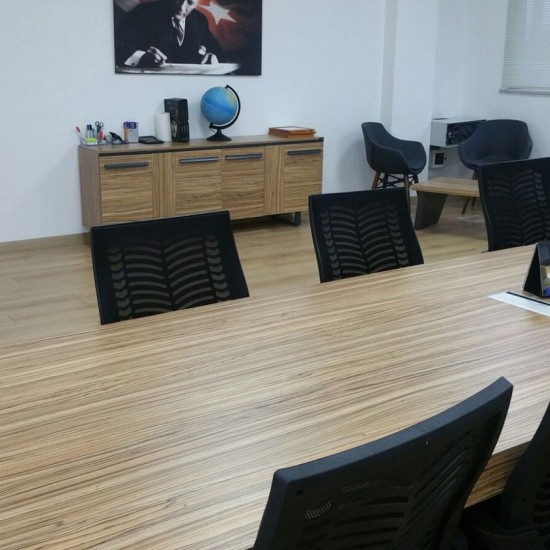 Long Table Salle De Réunion Ère Électronique