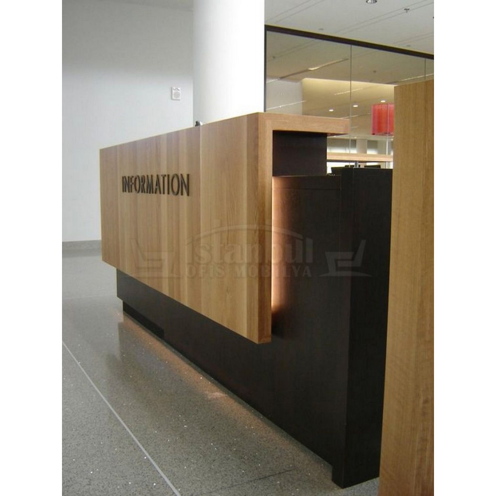 ضخمة بحيرة كونترتوب أريتسو