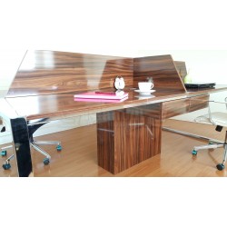 Apple Pour Quatre Personnes Bureau Poste De Travail