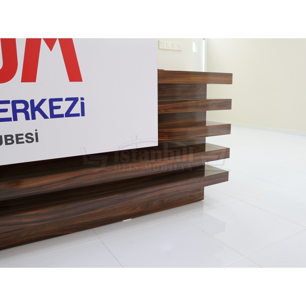 ترحيب مكتب القلعة