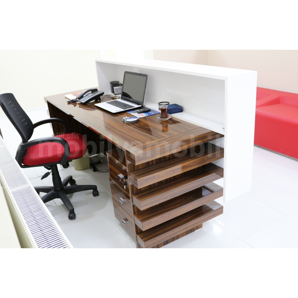 Classe Furniture Solutions