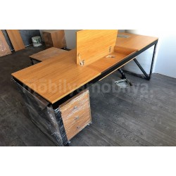 Mehmet Nations Mobilier De Bureau