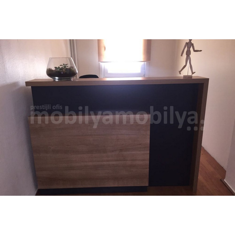 Mme Taksim Bureau Tulipes Mobilier