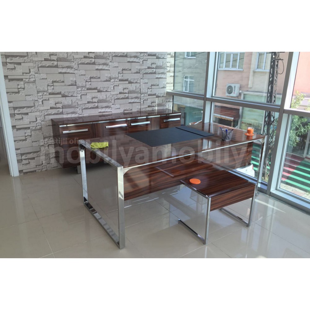 Mobilier De Bureau Plat