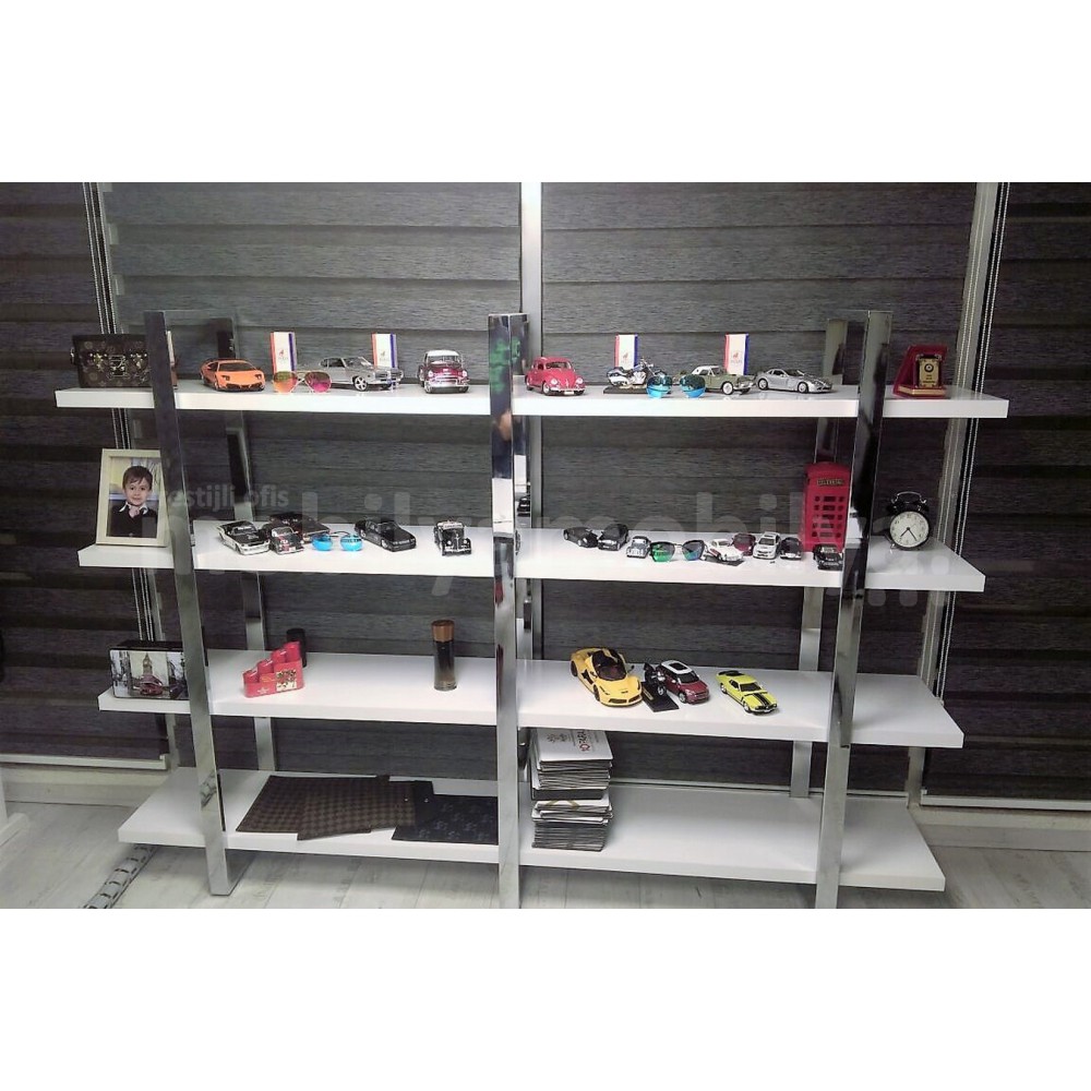 M. Karahan Bound For Glory Hunters Fashion Mobilier De Bureau