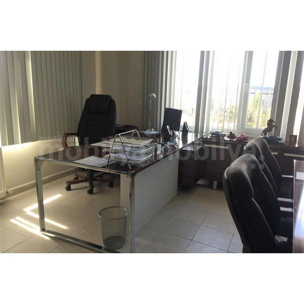 Mobilier De Bureau Divers Été Fait