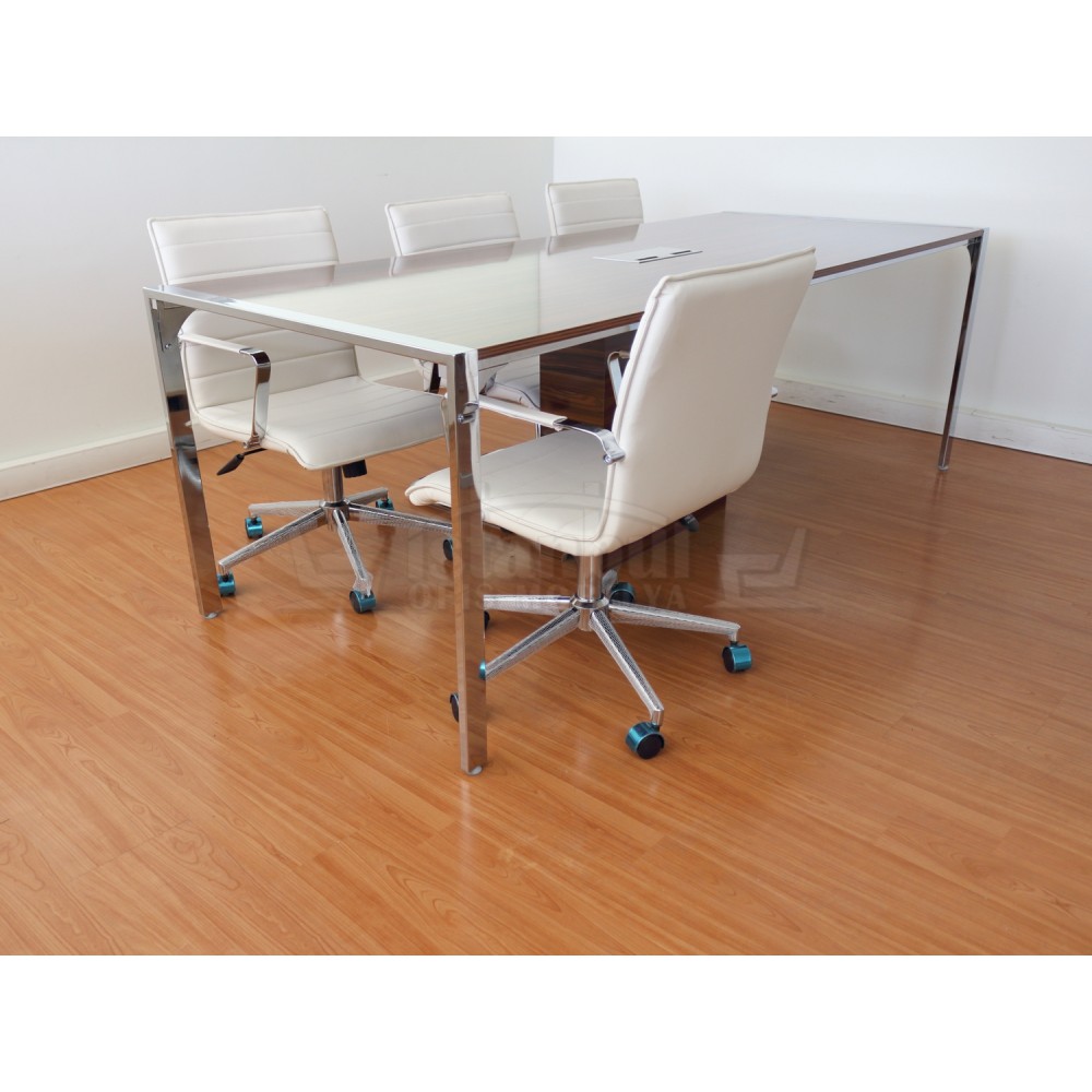 Les Côtés D'Apple Réunion Ouverte Table Socket Système