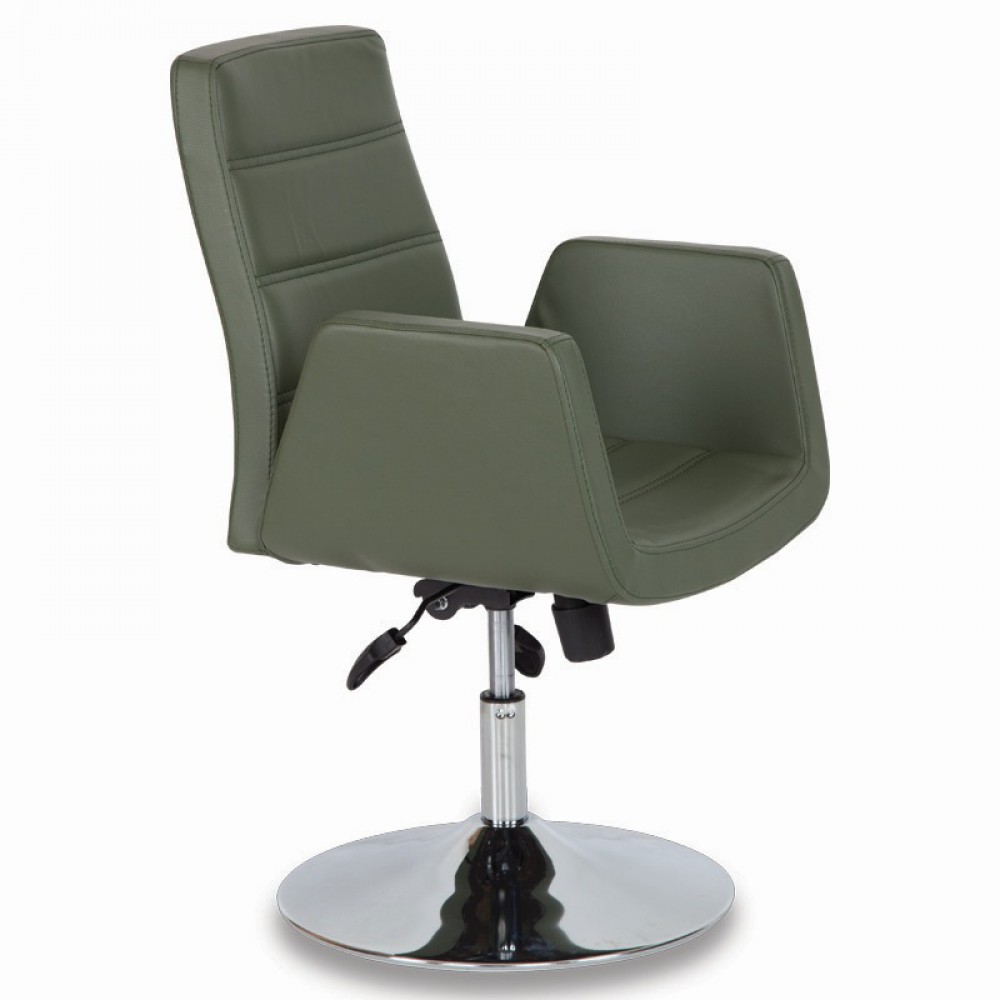 Asian Bride Chaise Attente