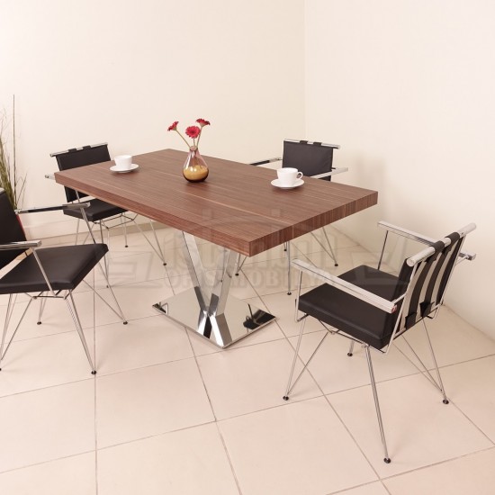 Table De Réunion De Vienne