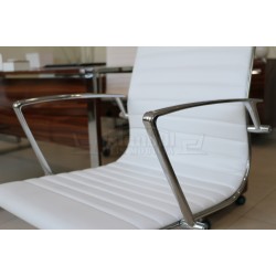 Aylin Guest Chair Etoiles