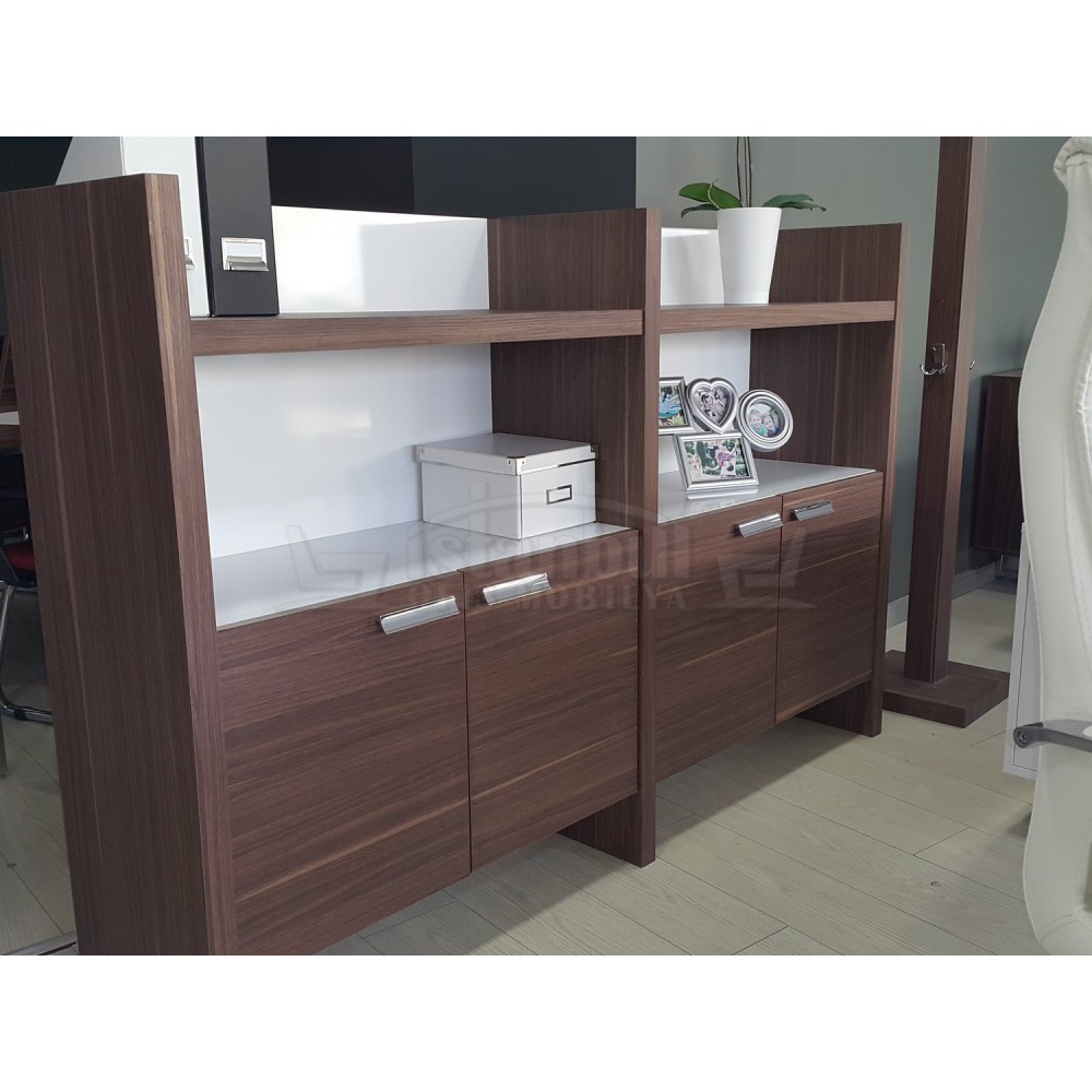 Élégant Cabinet Office