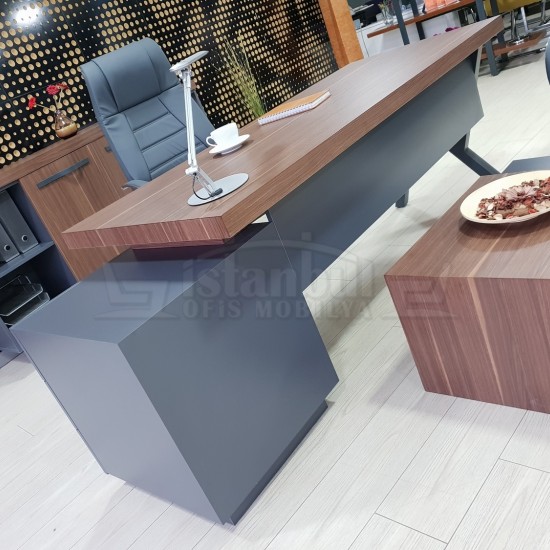 Conseil D'Administration Canberra Commode En Noyer Anthracite