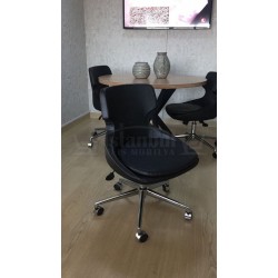 Table Ronde Réunion À Hanovre