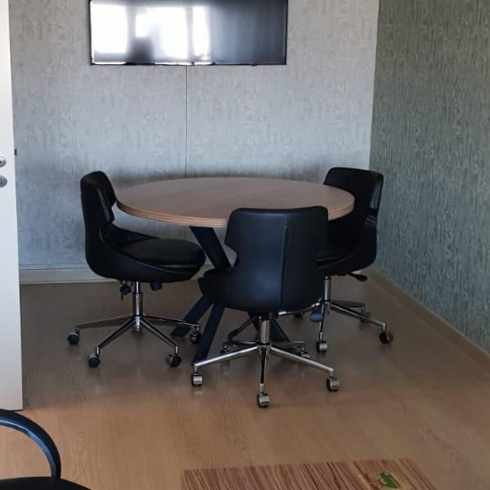 Table Ronde Réunion À Hanovre