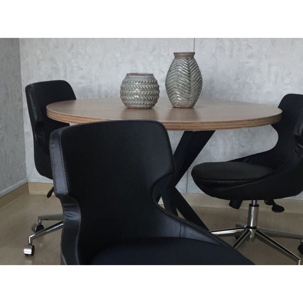 Table Ronde Réunion À Hanovre