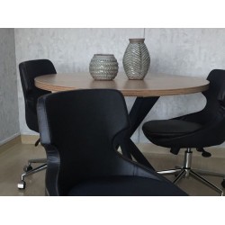 Table Ronde Réunion À Hanovre