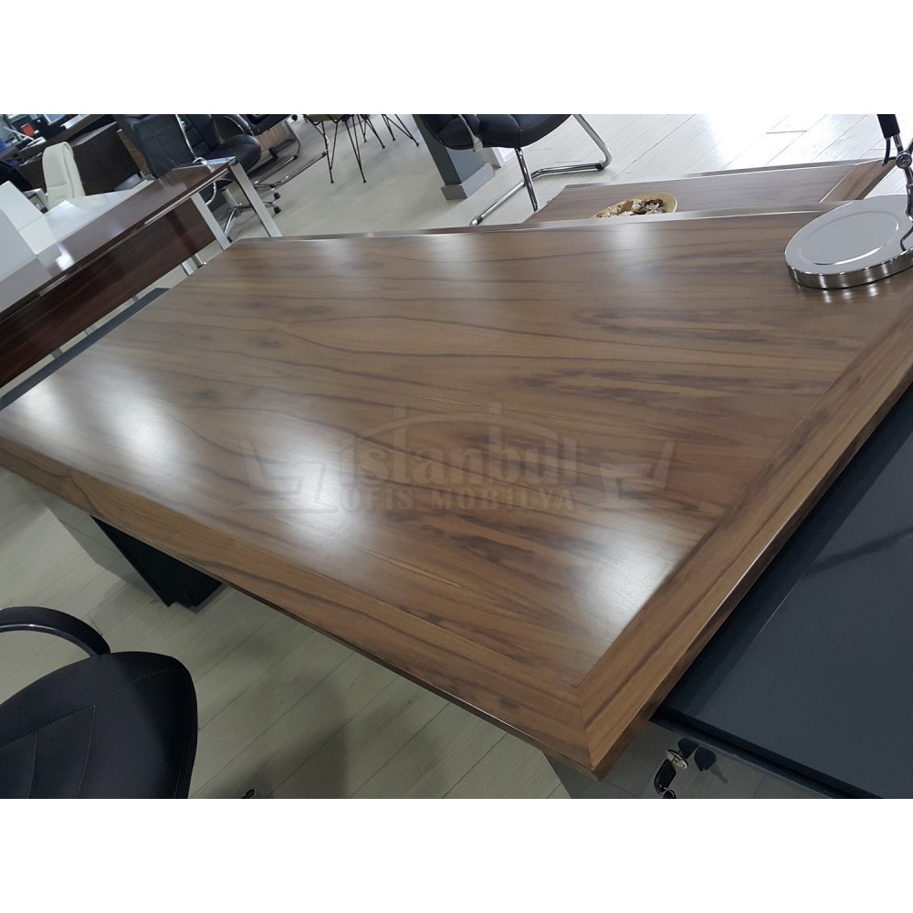 Kadikoy Bureau Exécutif Equipe