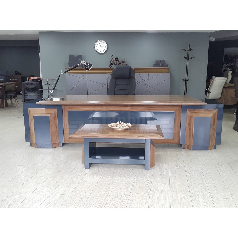 Kadikoy Bureau Exécutif Equipe