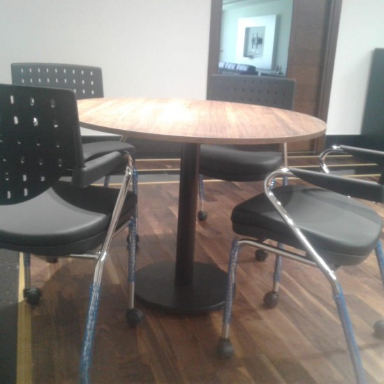 Table Ronde Réunion Bureau D'Istanbul Metal