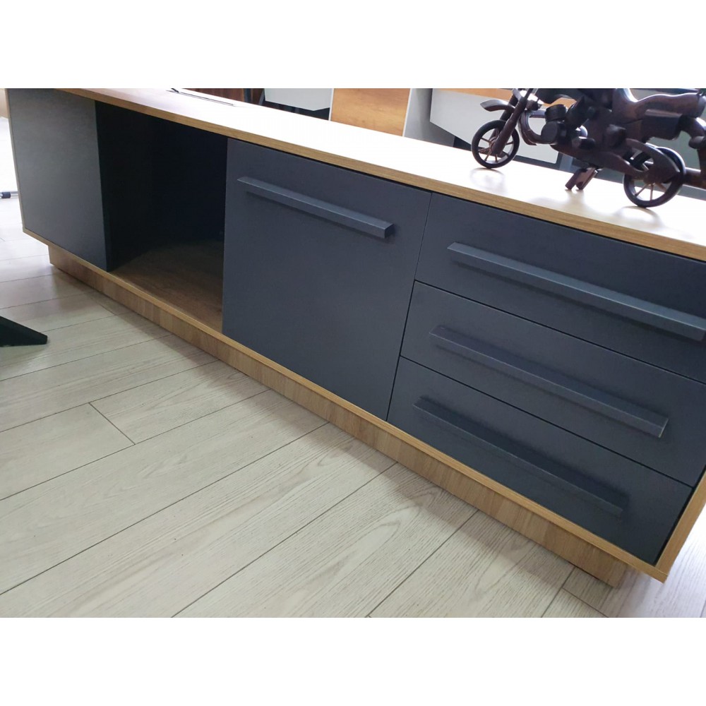 Bureau Exécutif Lexus Équipe