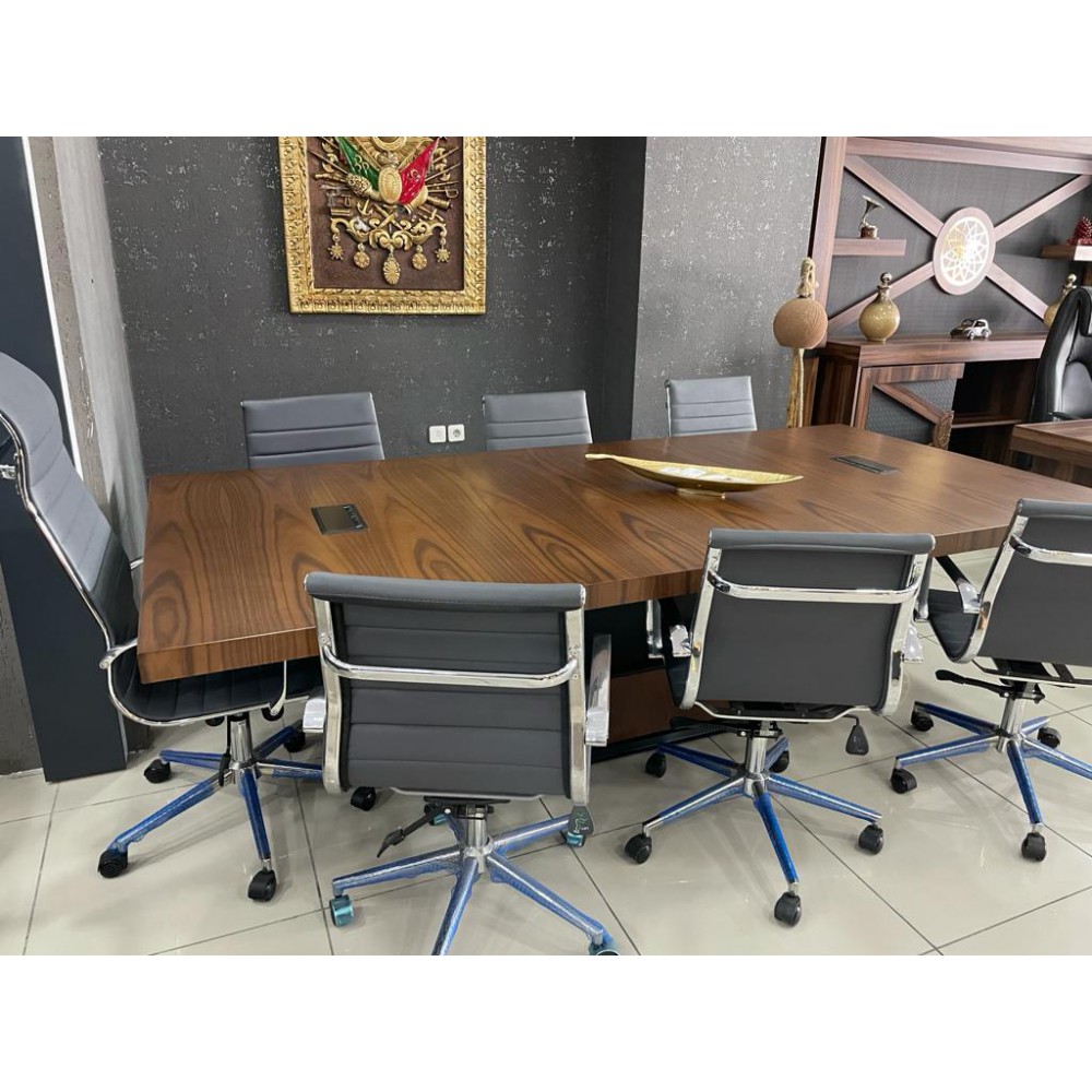 Réunion De La Table En Bois