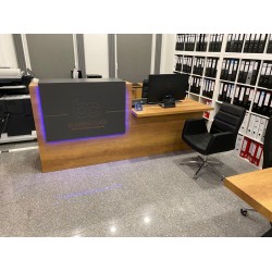 Parma Spécial Bureau De Réception