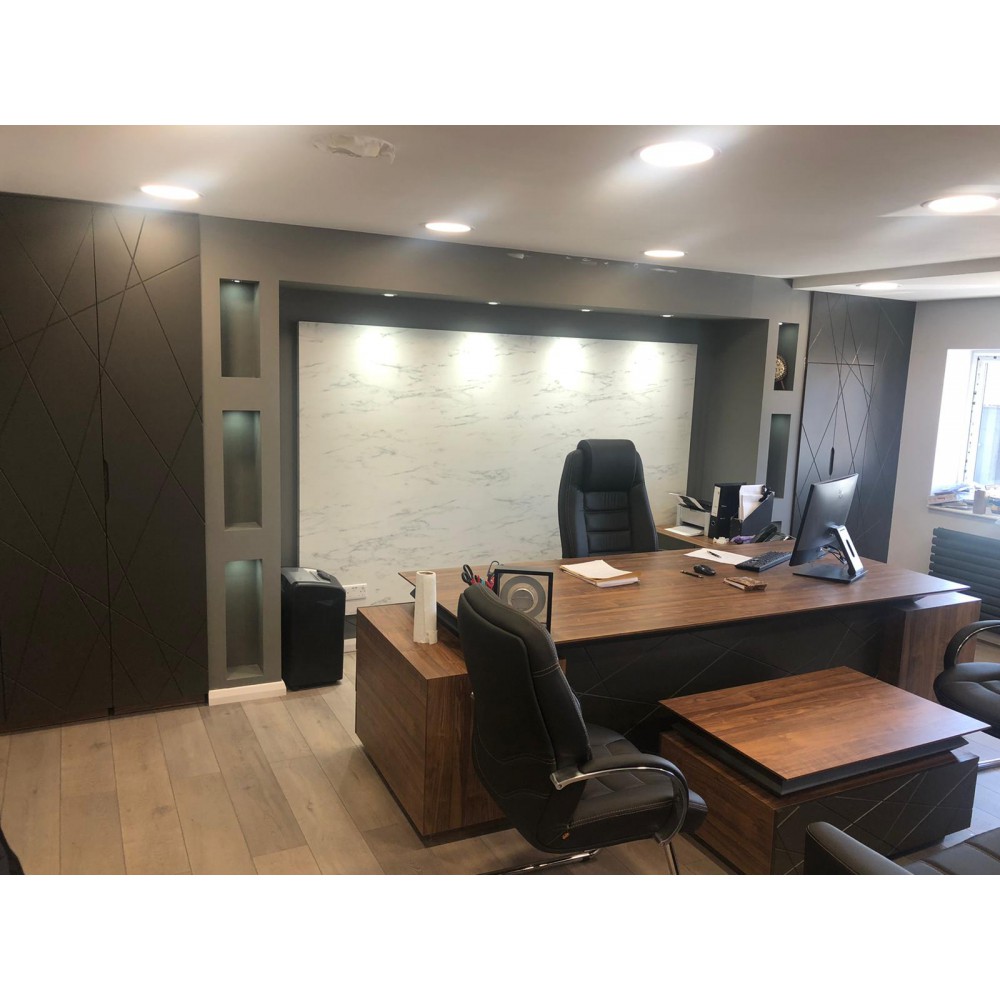 Mobilier De Bureau Britannique