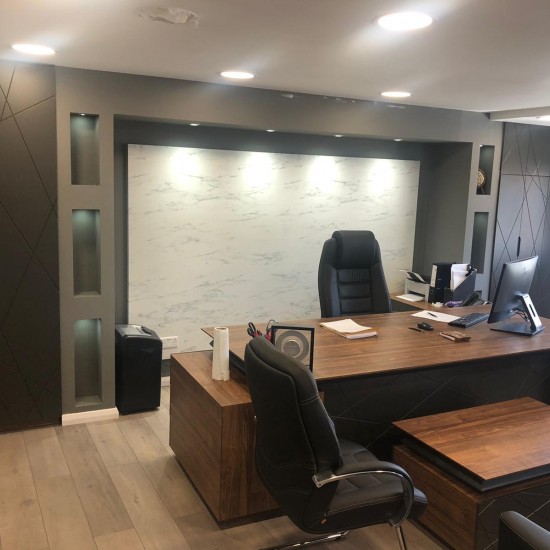 Mobilier De Bureau Britannique