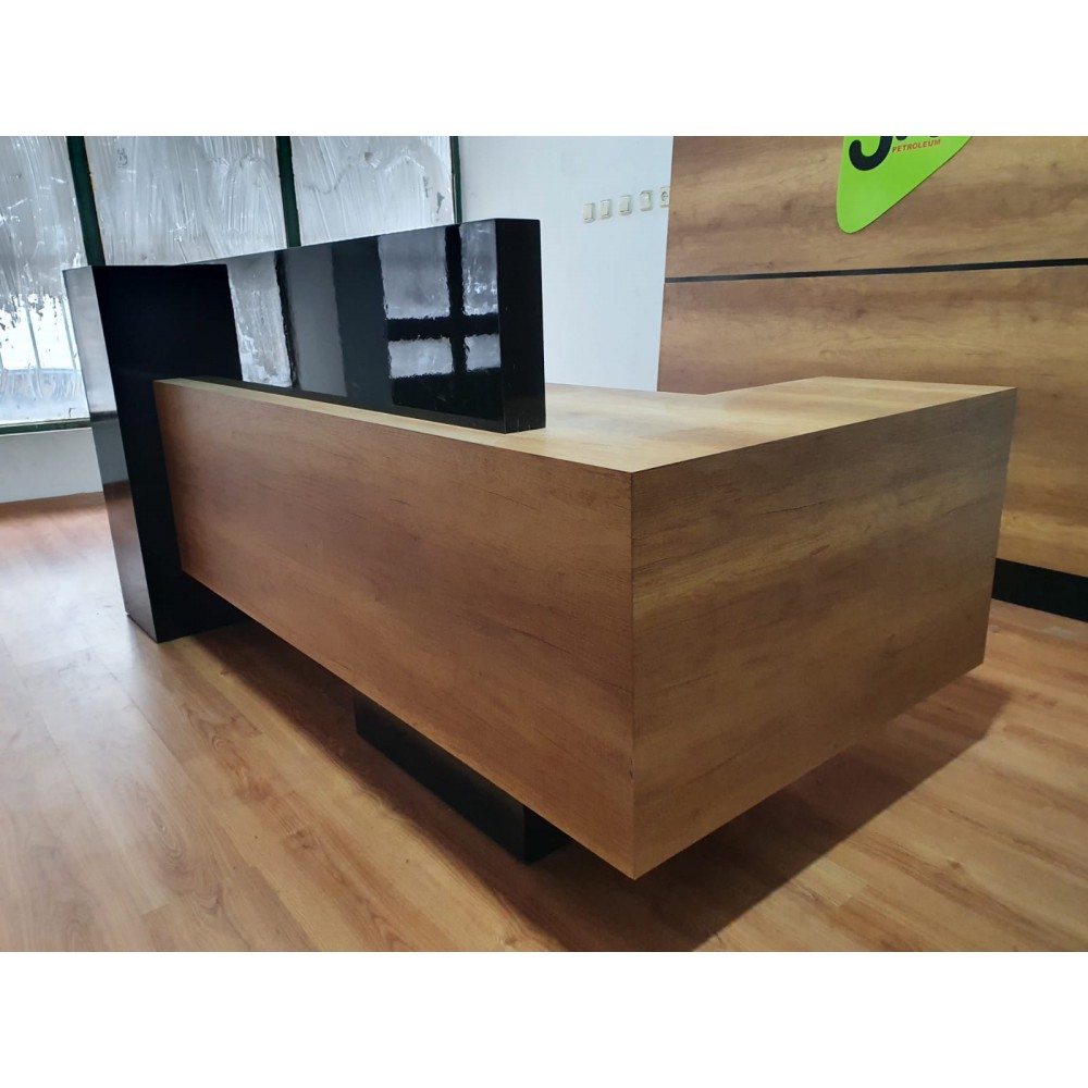 الاستشارية لوحة مانتوفا