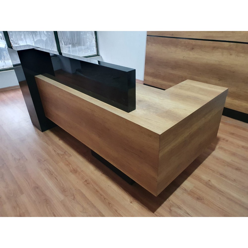 الاستشارية لوحة مانتوفا