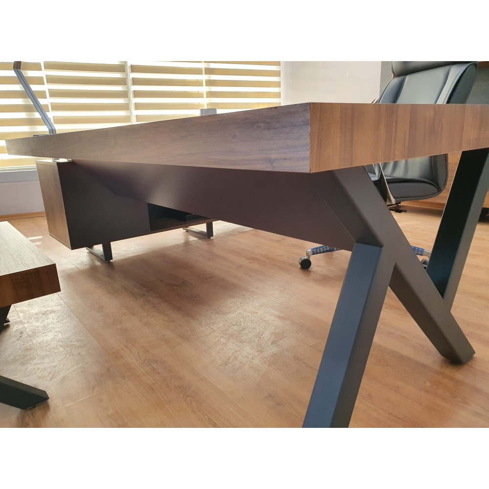 Équipe De Direction Bureau D'Istanbul Table De Première Classe - Pablo Anthracite