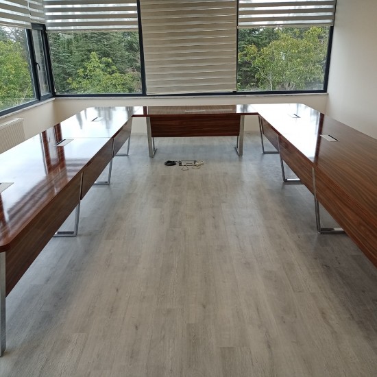 U Table De Réunion, Front Ajustable