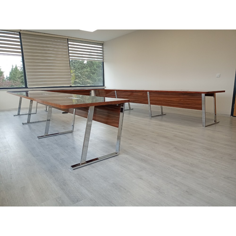 U Table De Réunion, Front Ajustable