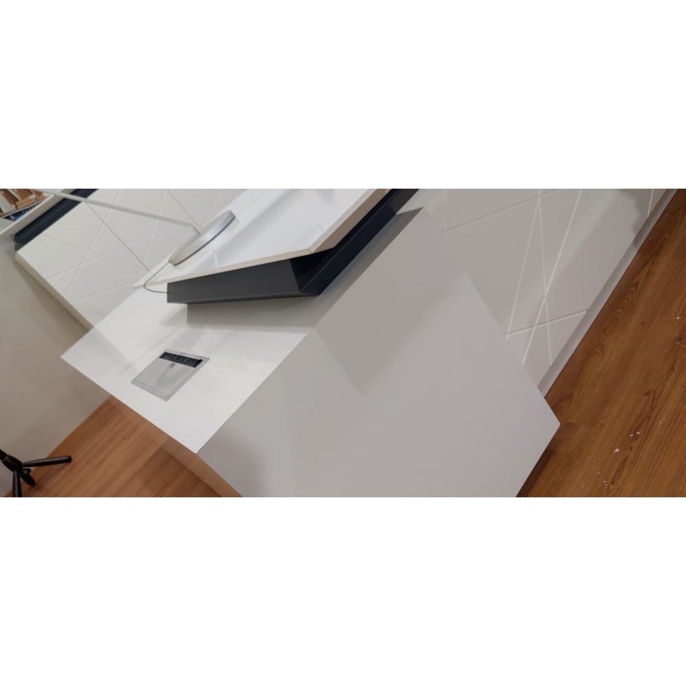 Signature Executive Set White