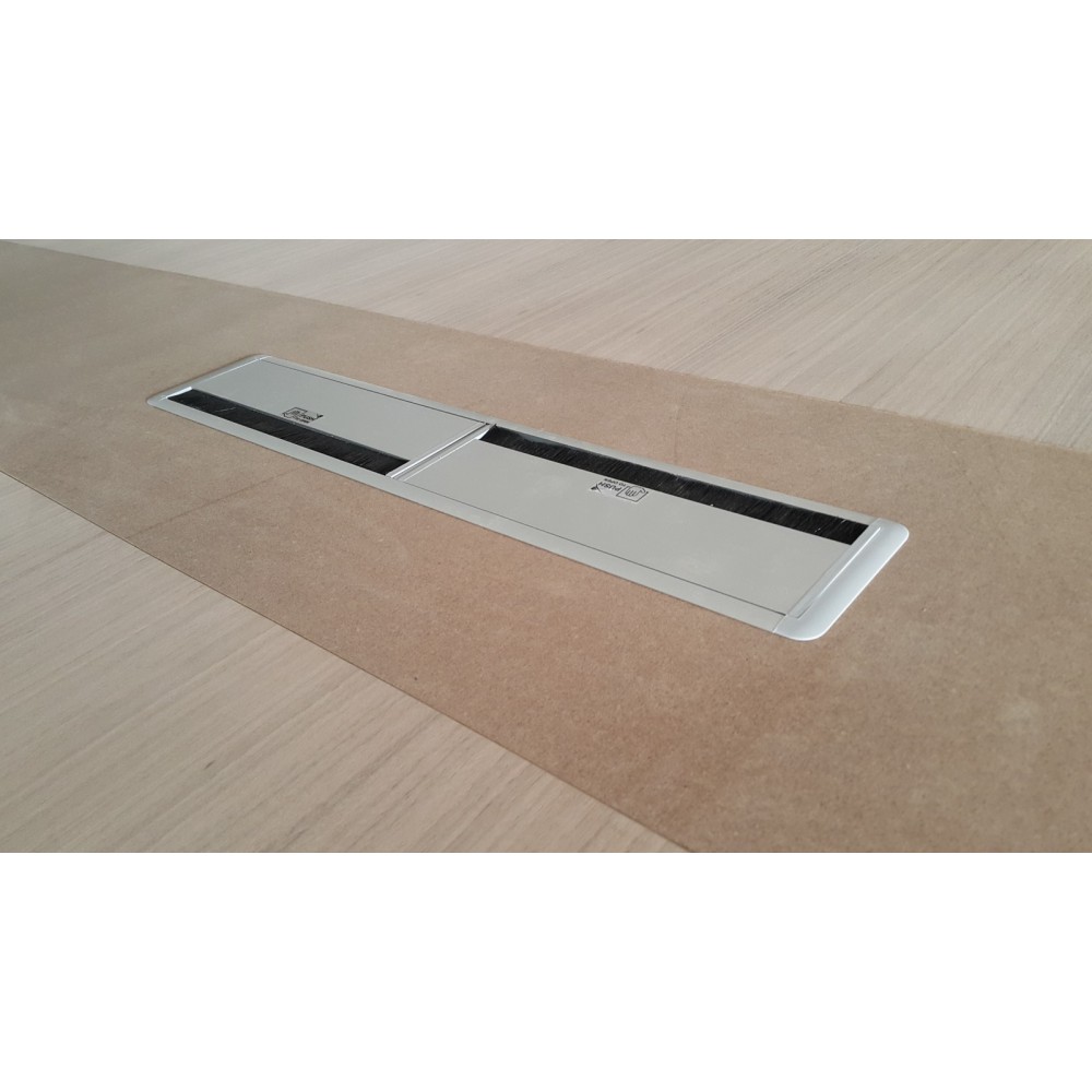 Réunion De La Table En Bois