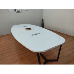 Böyük Oval Görüş Masası Blanc