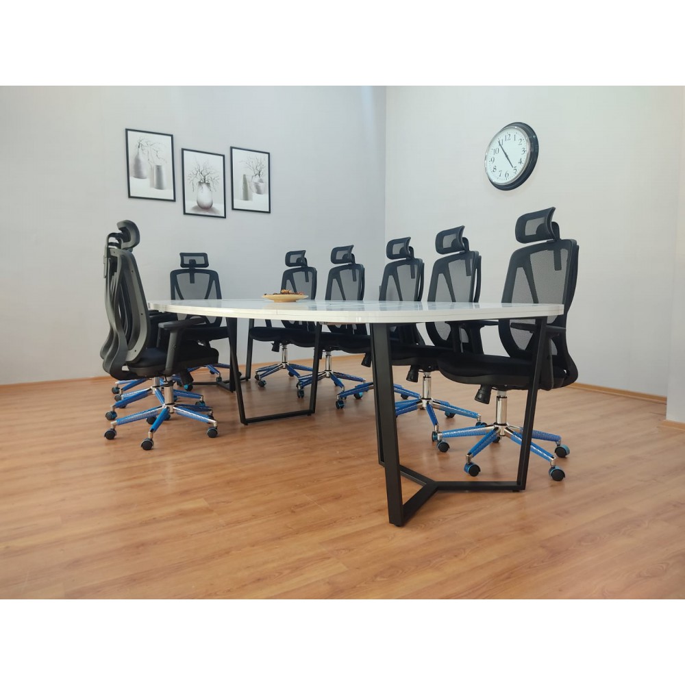 Böyük Oval Görüş Masası Blanc