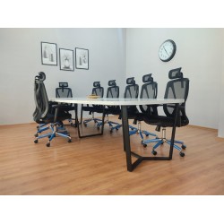 Böyük Oval Görüş Masası Blanc