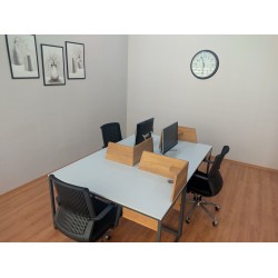 Bureau D'Étude 3 Pièces Zelinda