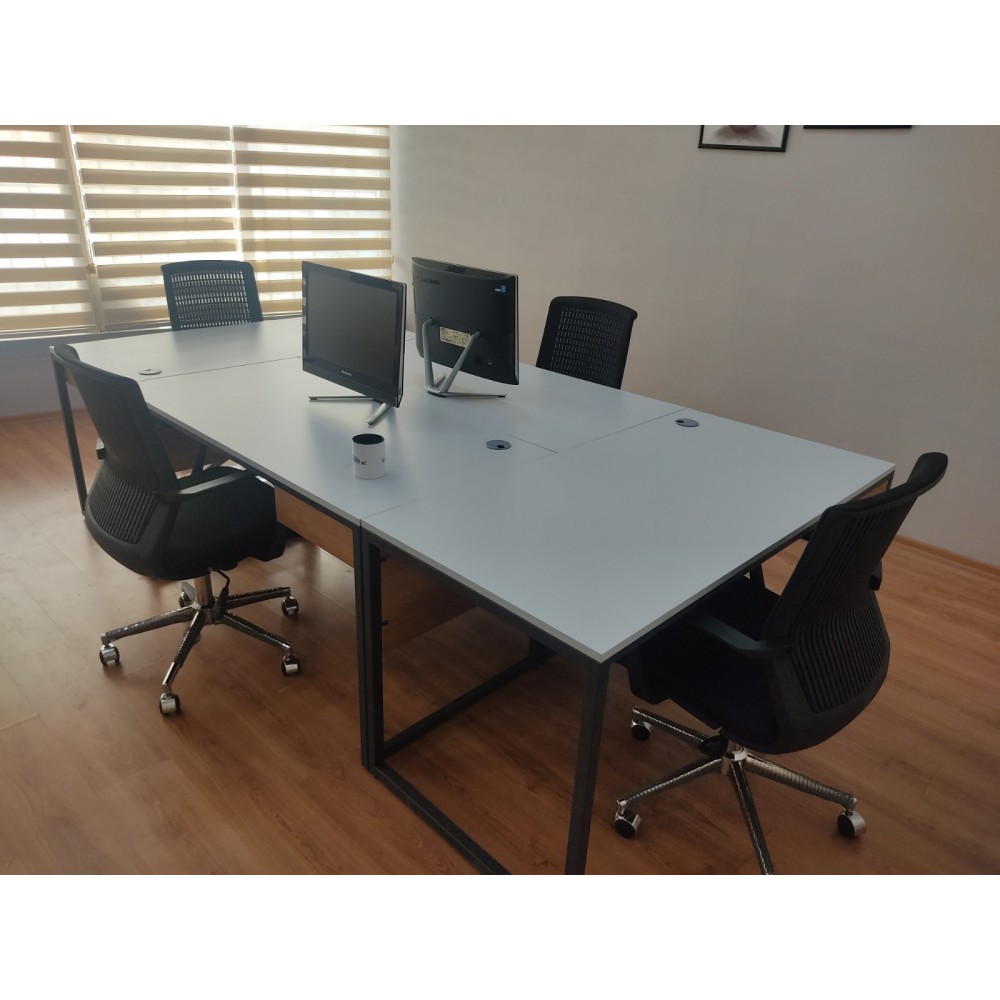 Bureau D'Étude Zelinda 4 Pièces